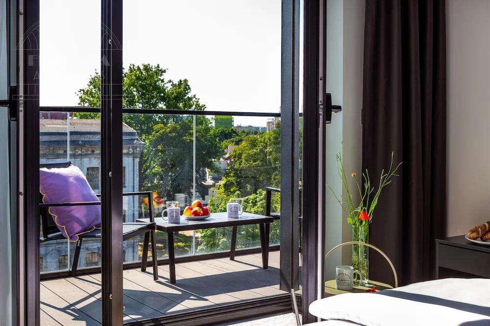 hotel image 13