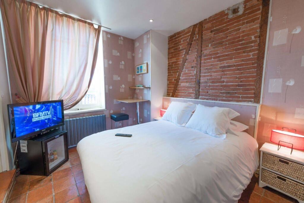 hotel image 13