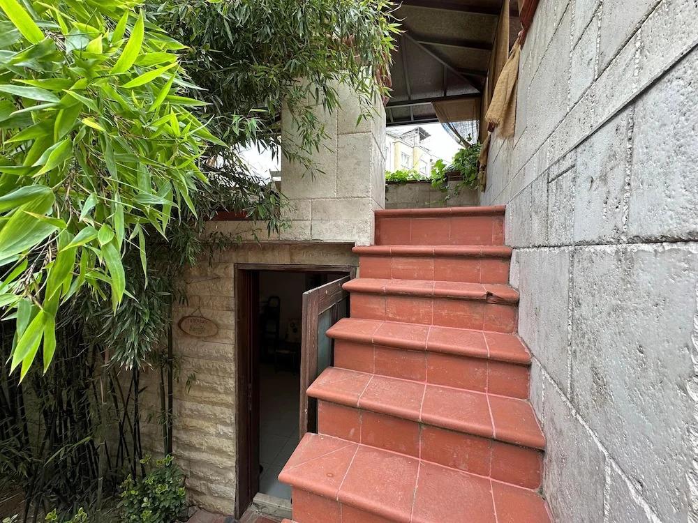 hotel image 16
