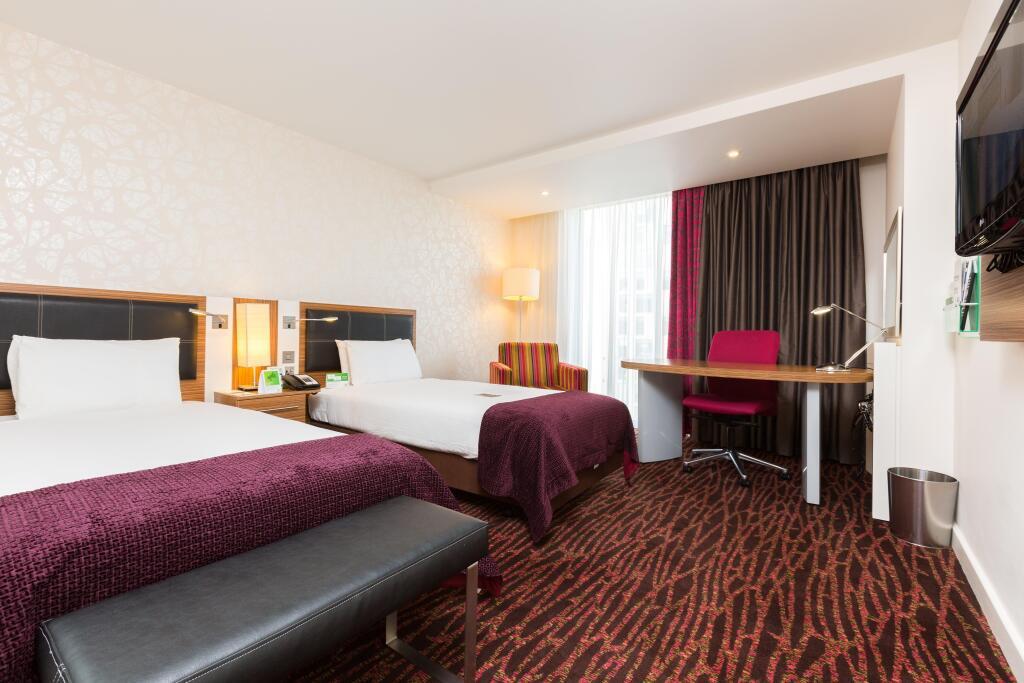 hotel image 18