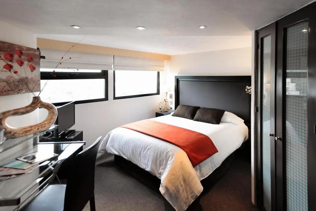 hotel image 13