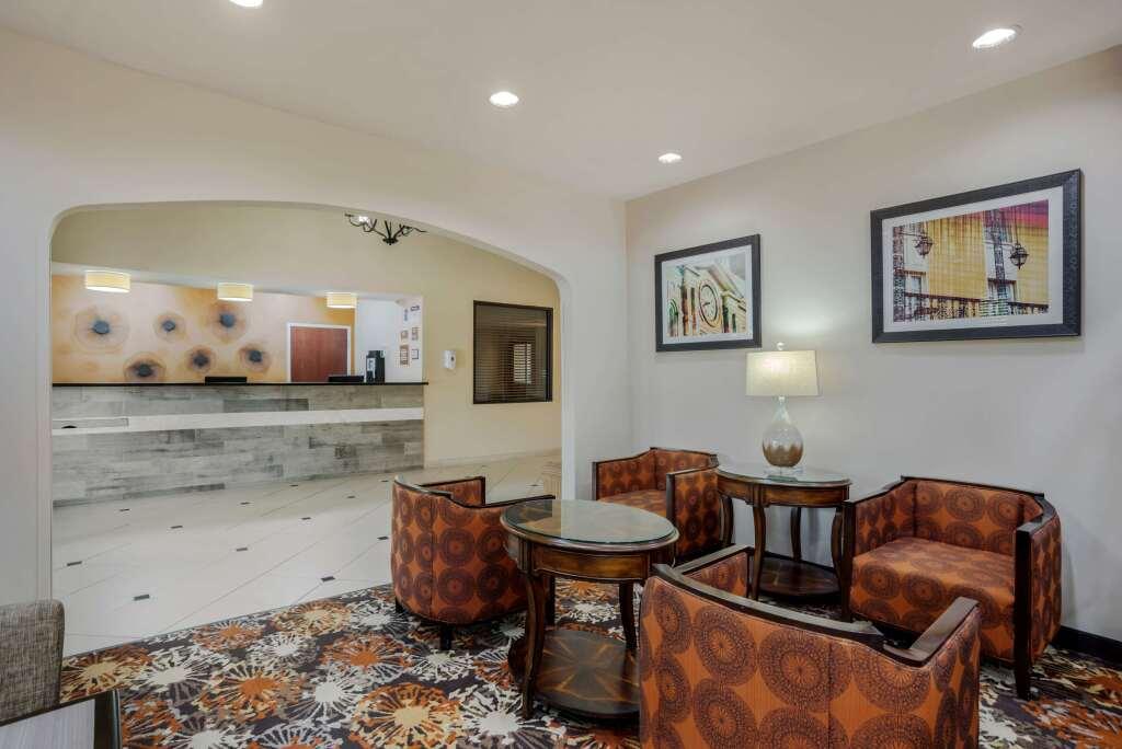hotel image 10