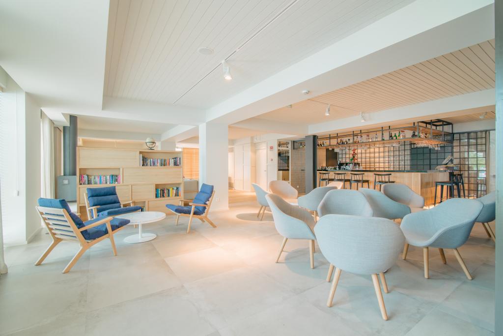 hotel image 12