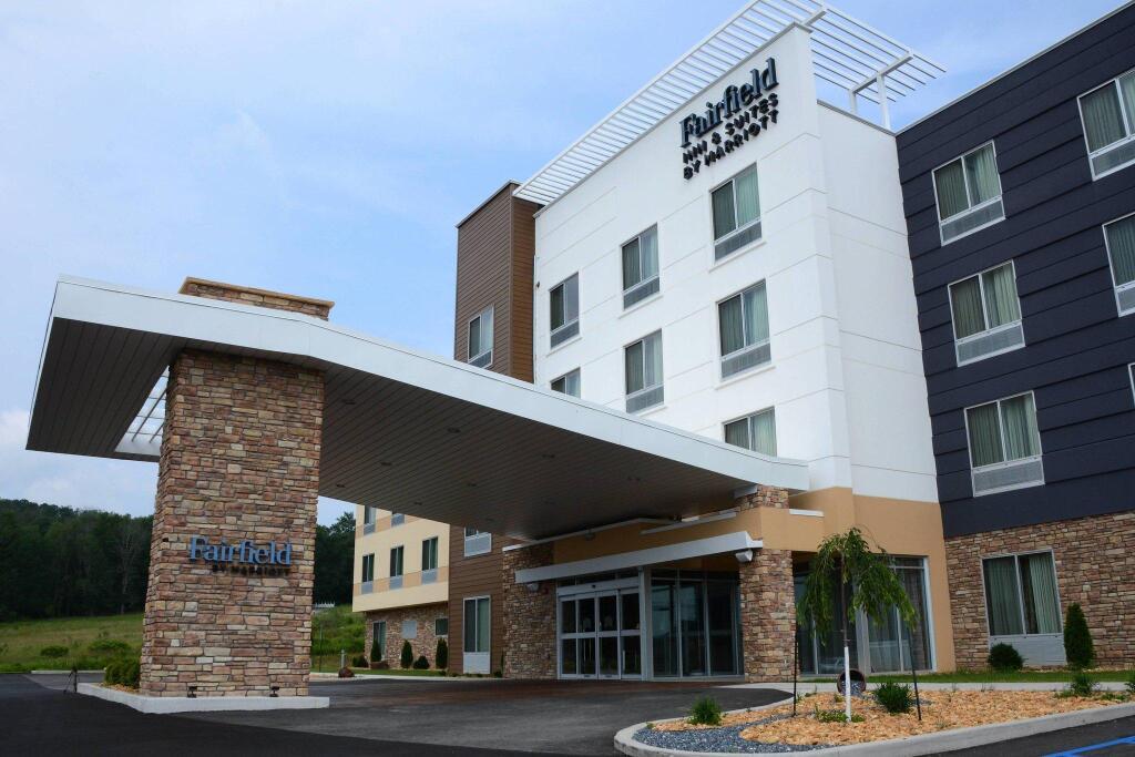 hotel image 10