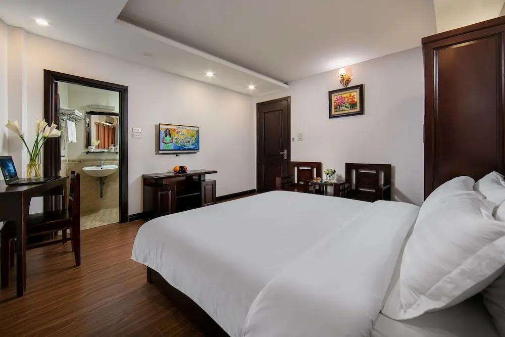 hotel image 12