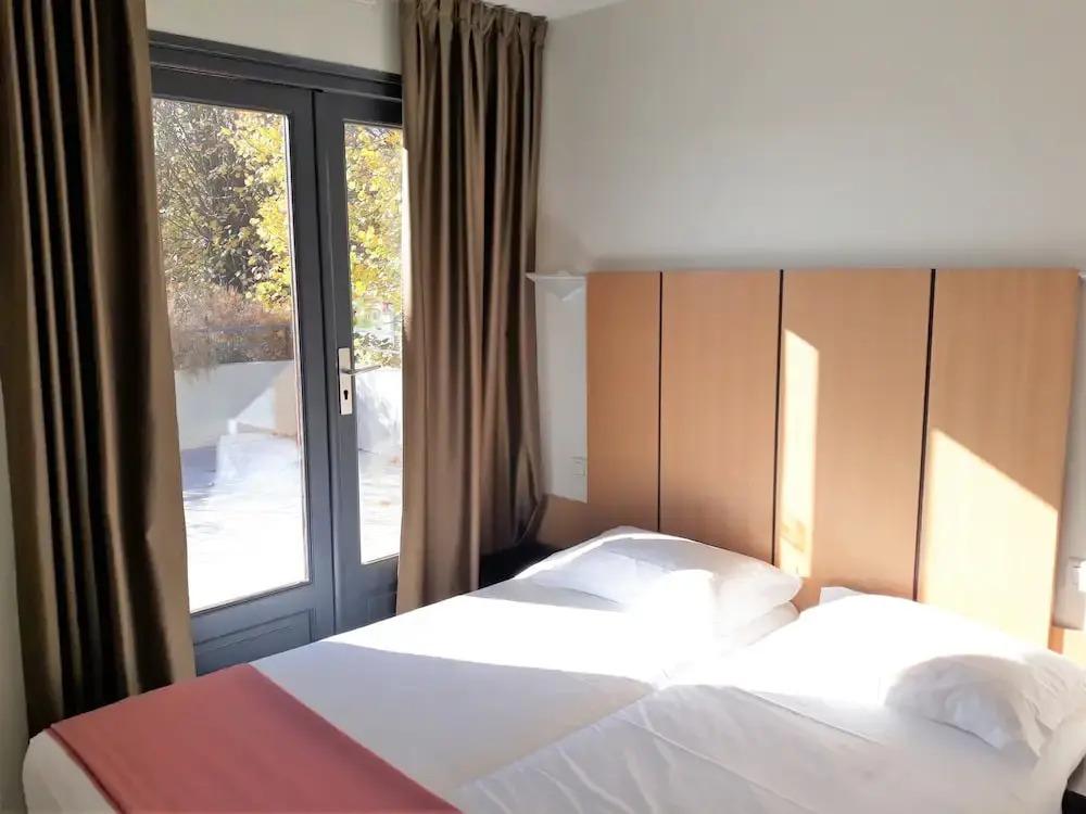 hotel image 11