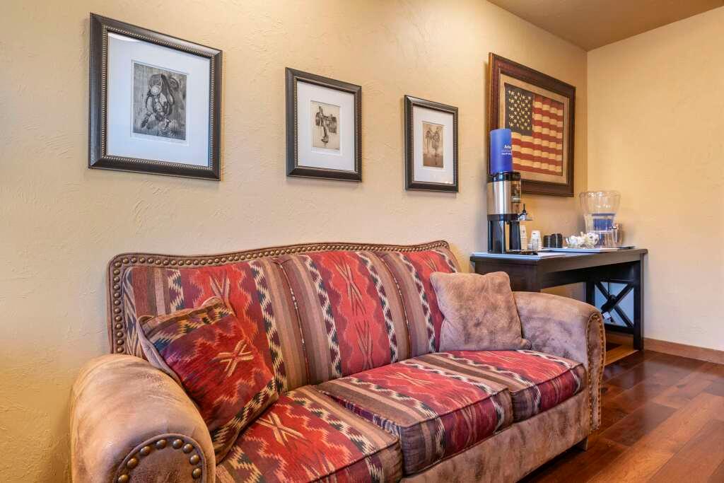 hotel image 16