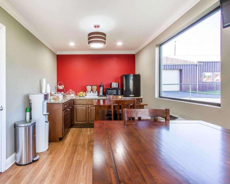 hotel image 13