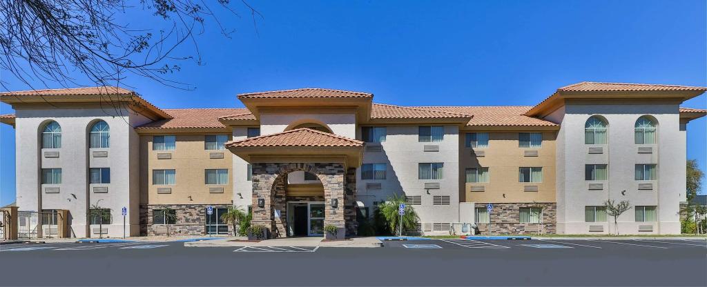 hotel image 32