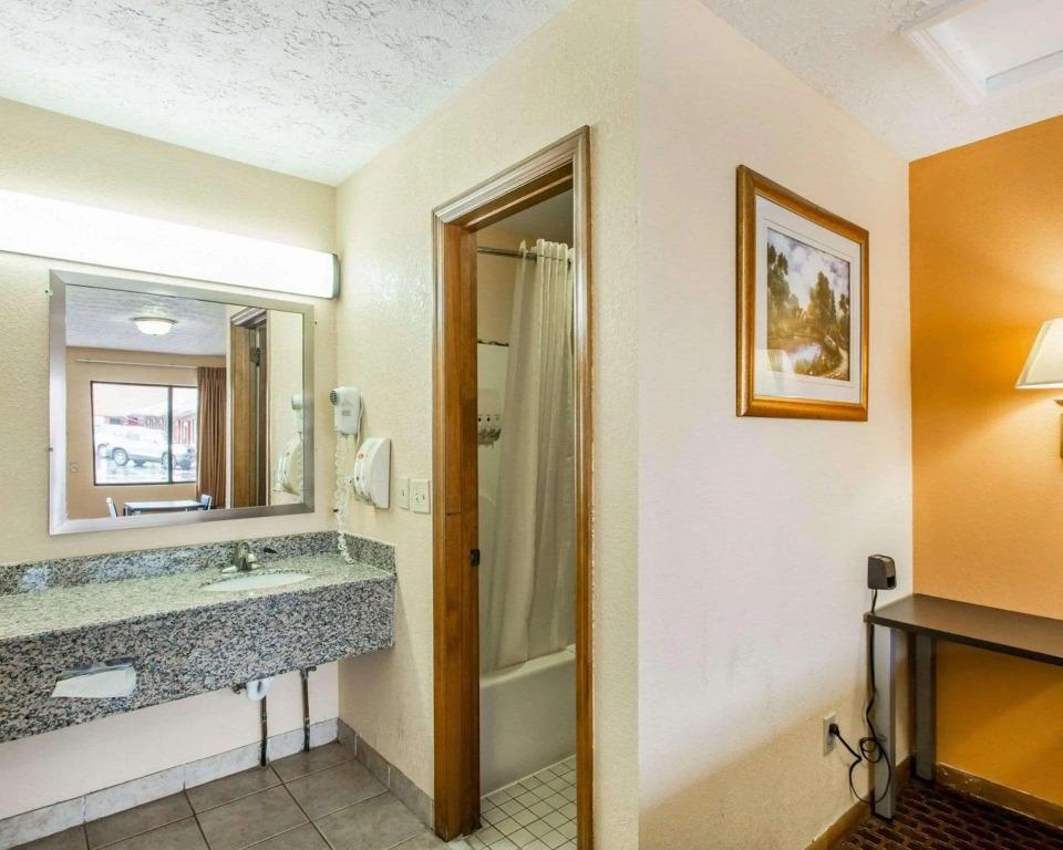 hotel image 12