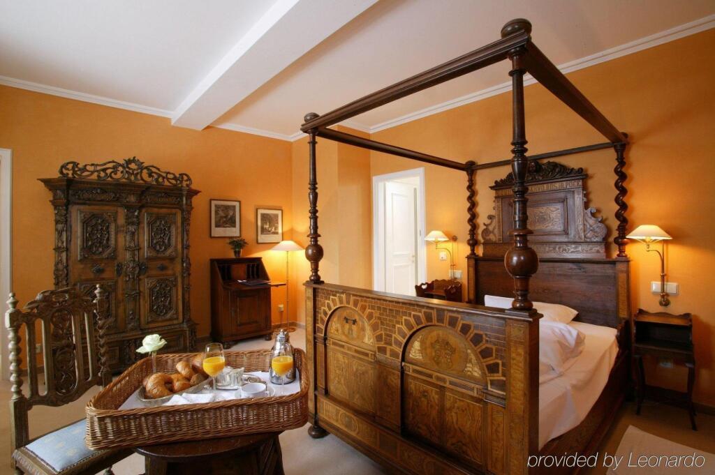 hotel image 9