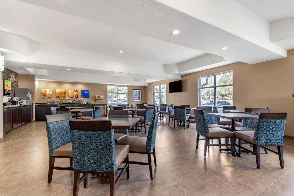 hotel image 16