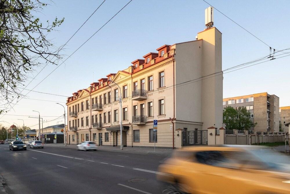 hotel