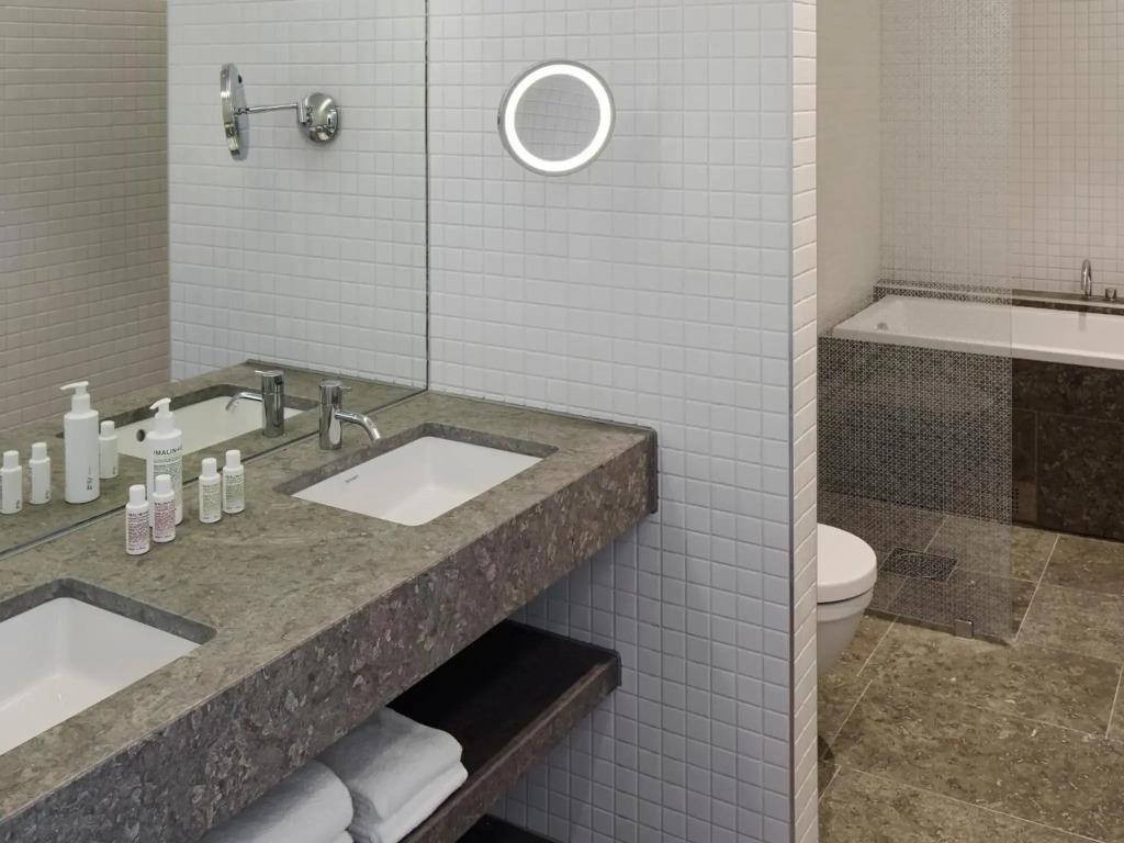 hotel image 35