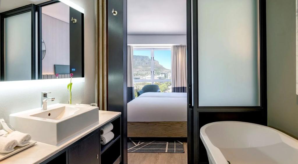 hotel image 16