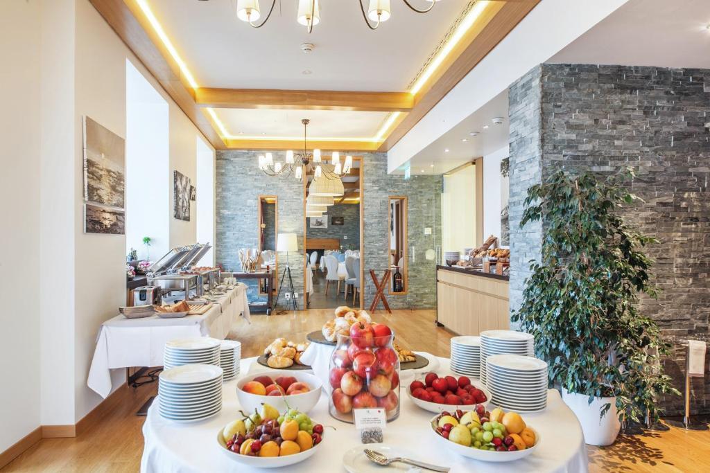 hotel image 12