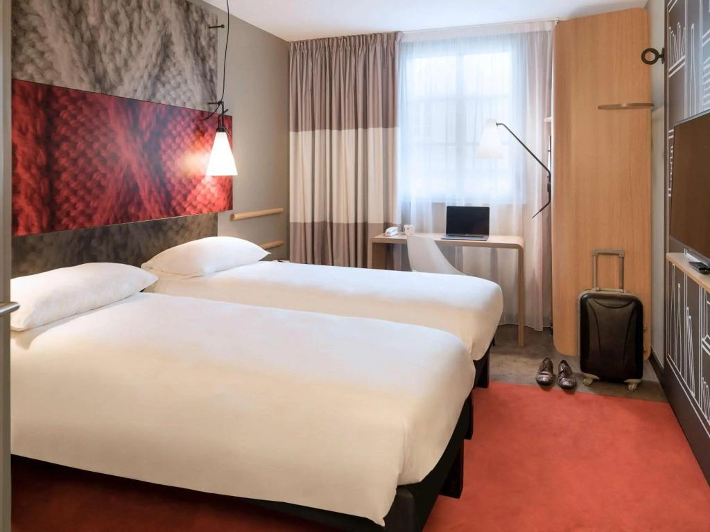 hotel image 6
