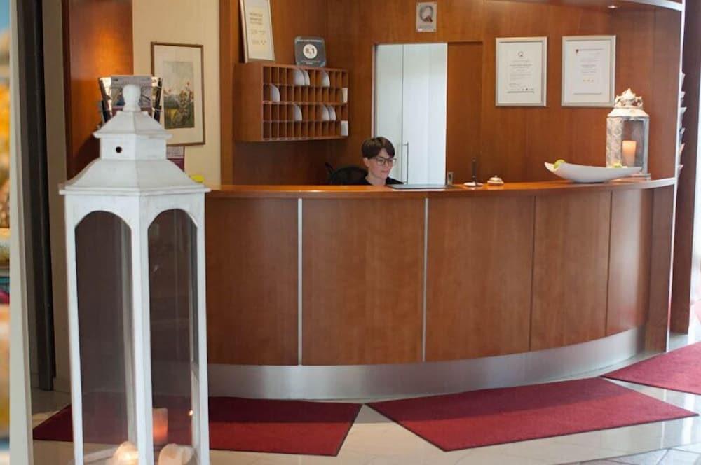 hotel image 9