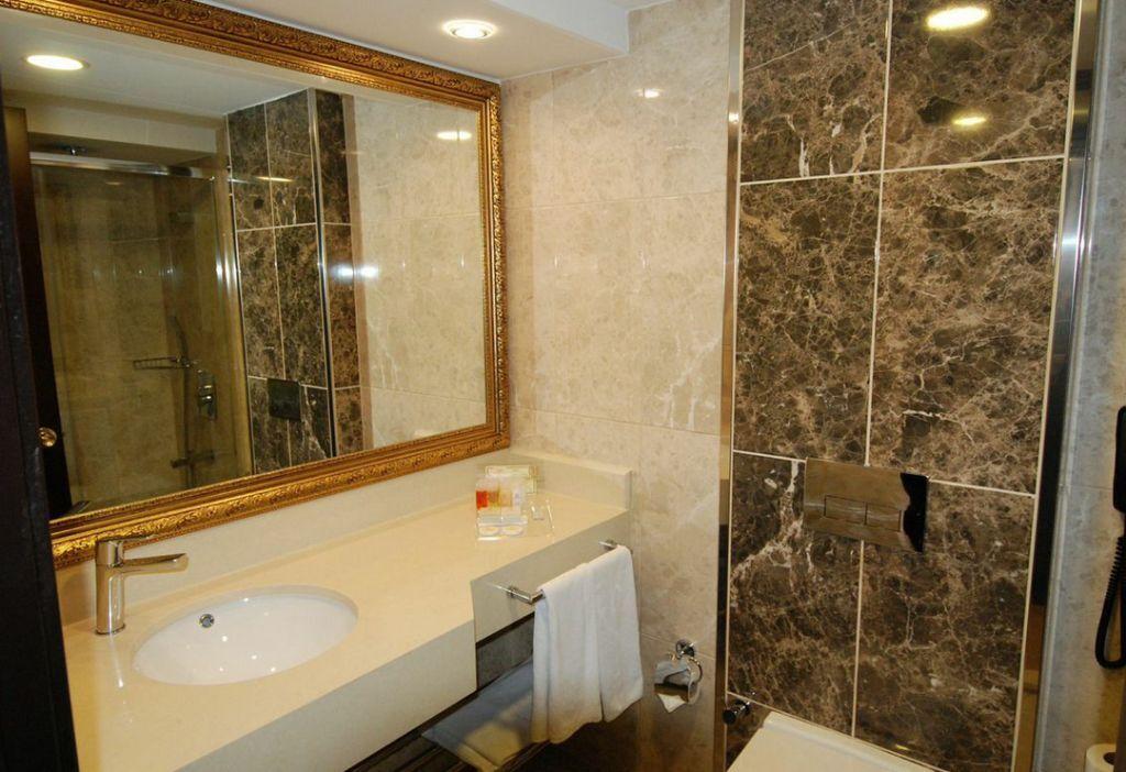 hotel image 16