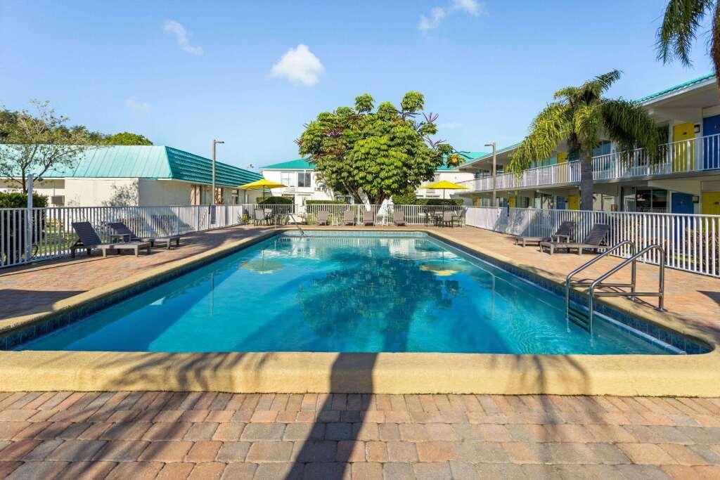 hotel image 12