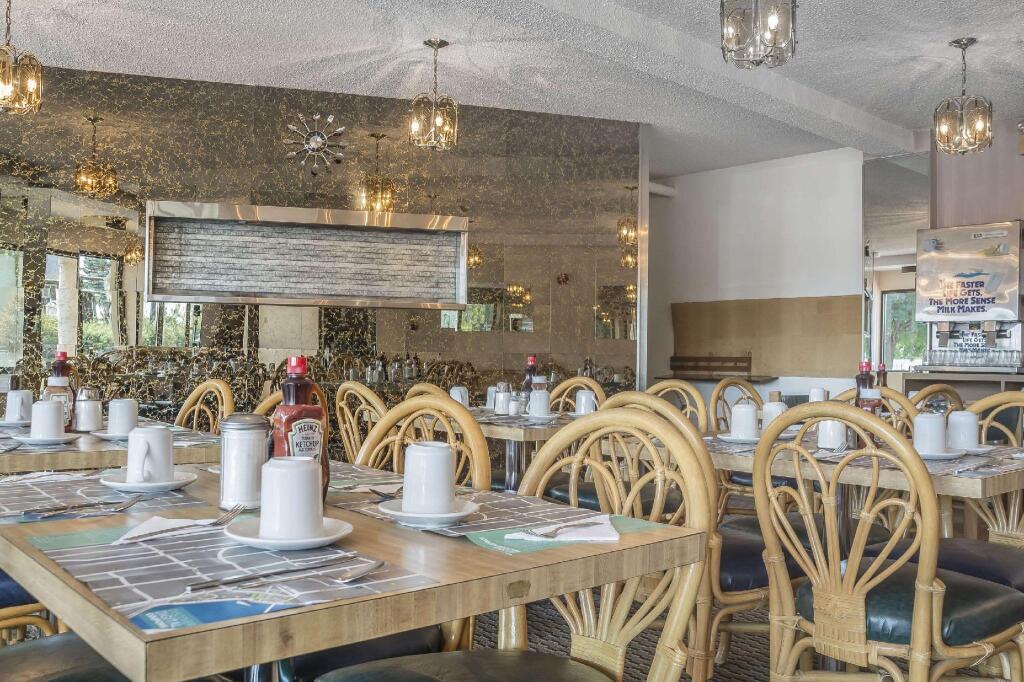 hotel image 8