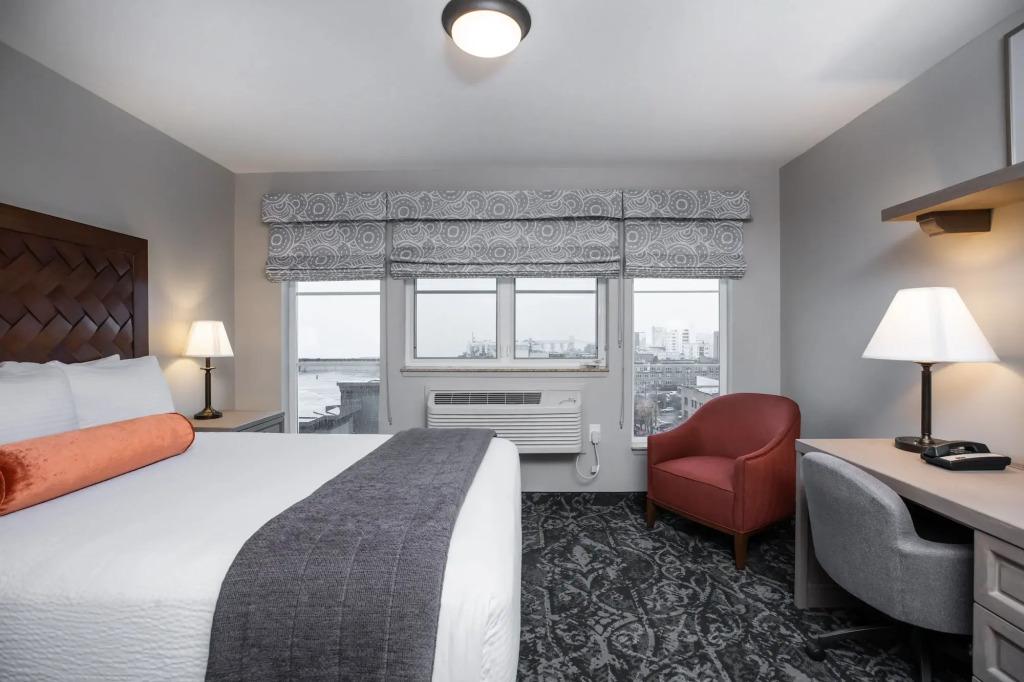 hotel image 10