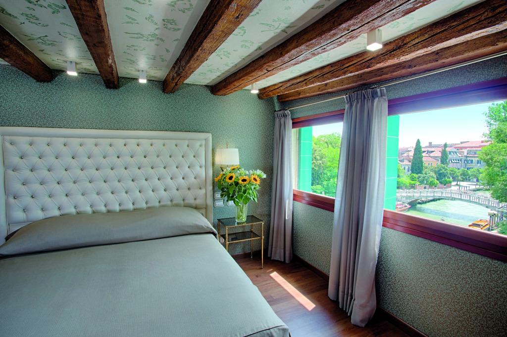 hotel image 40
