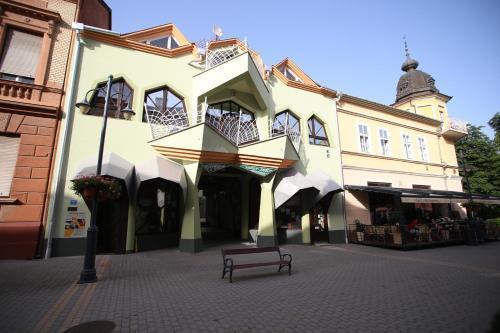 hotel image 16