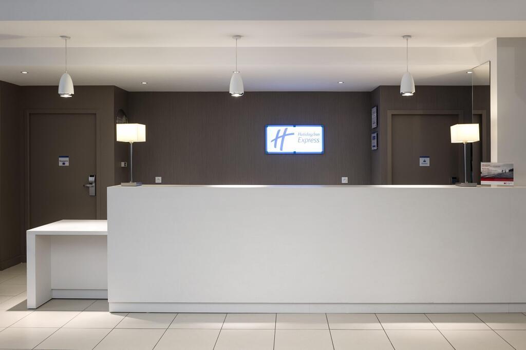 hotel image 10
