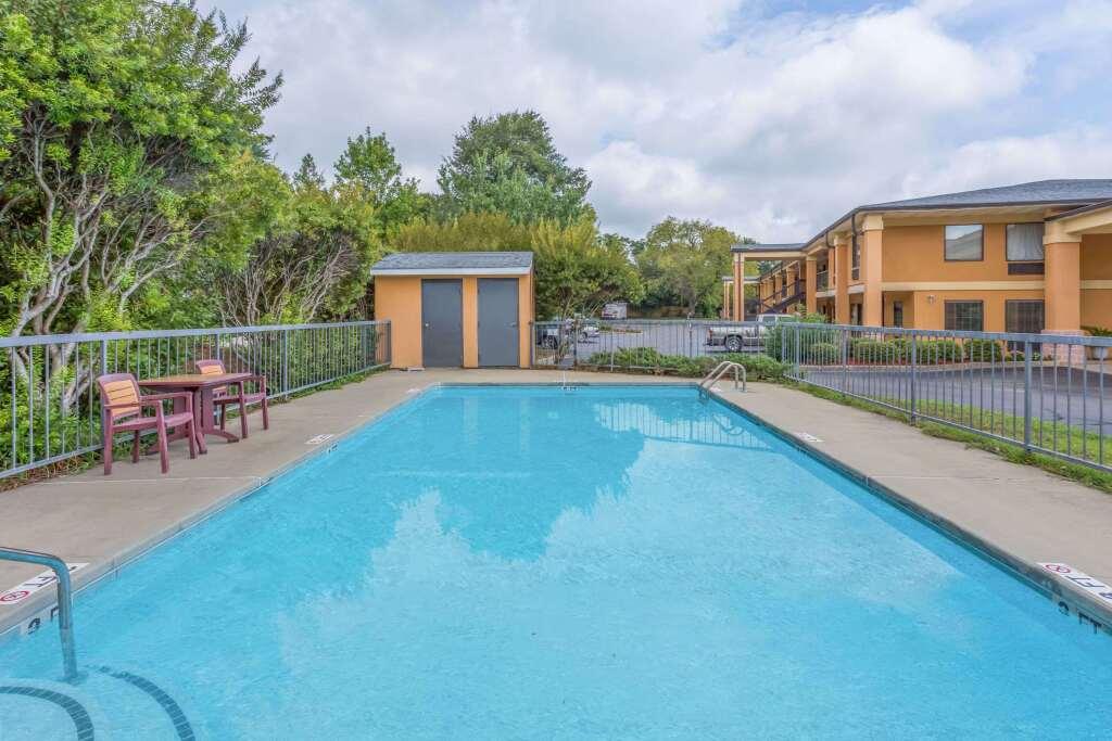 hotel image 8
