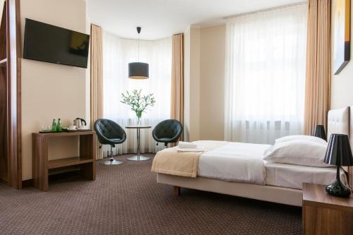 hotel image 12