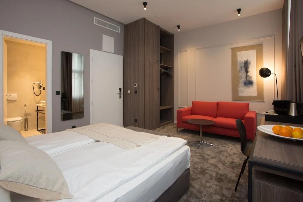 hotel image 12