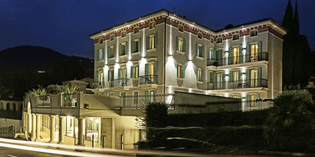 hotel image 12