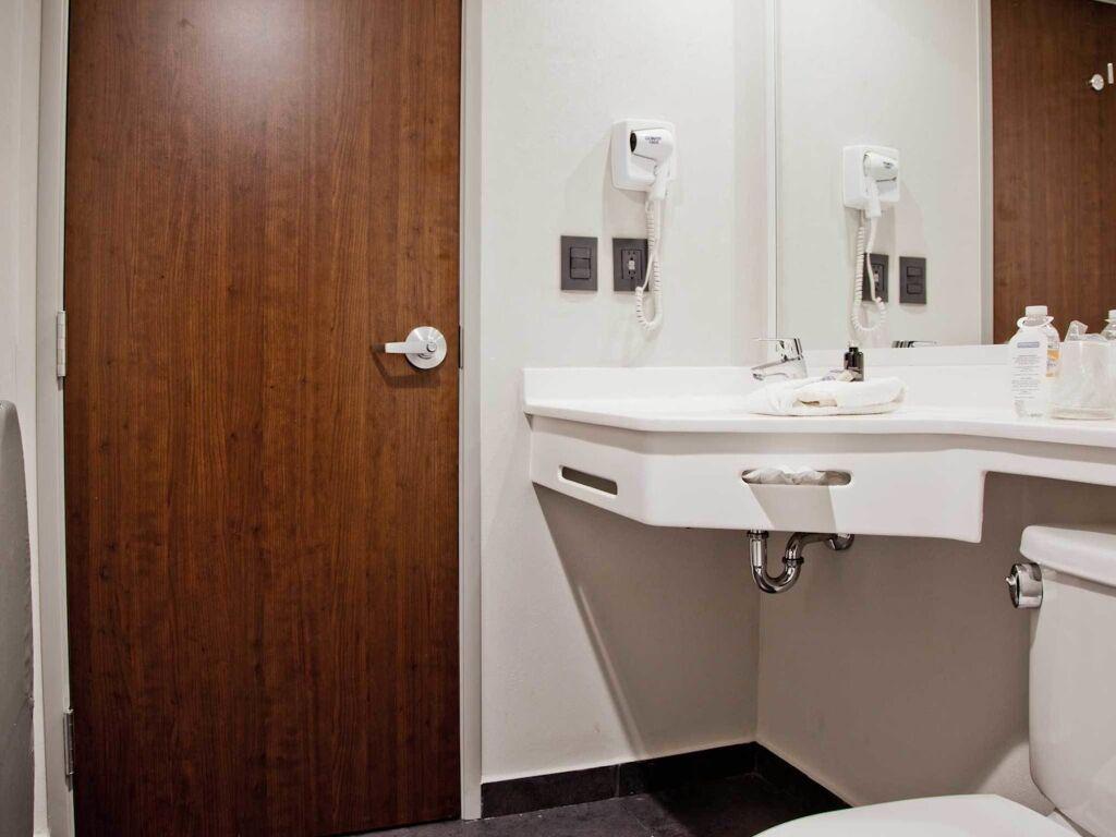 hotel image 11