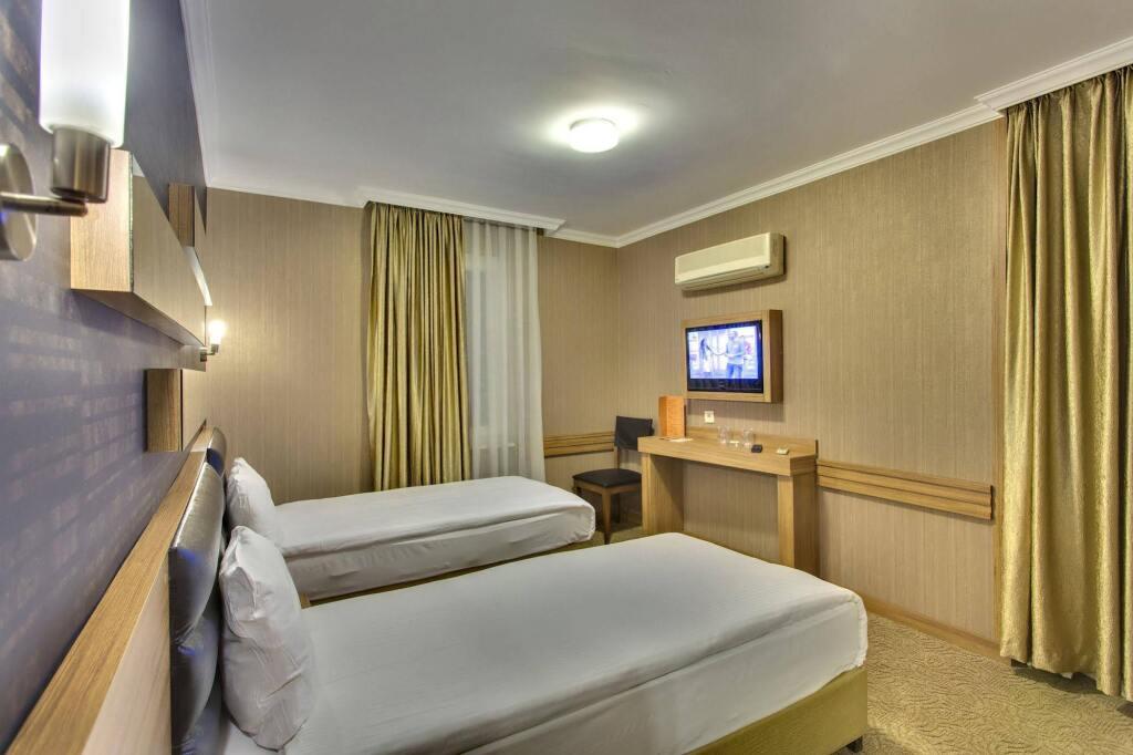hotel image 16