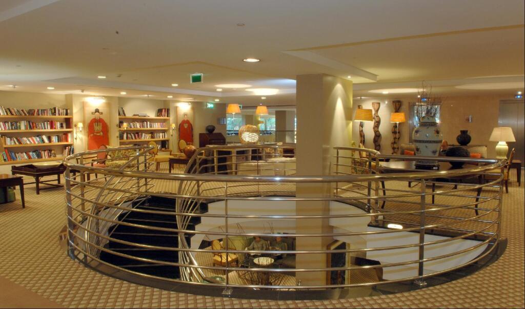 hotel image 16