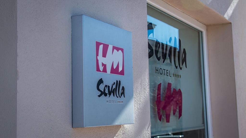 hotel image 9