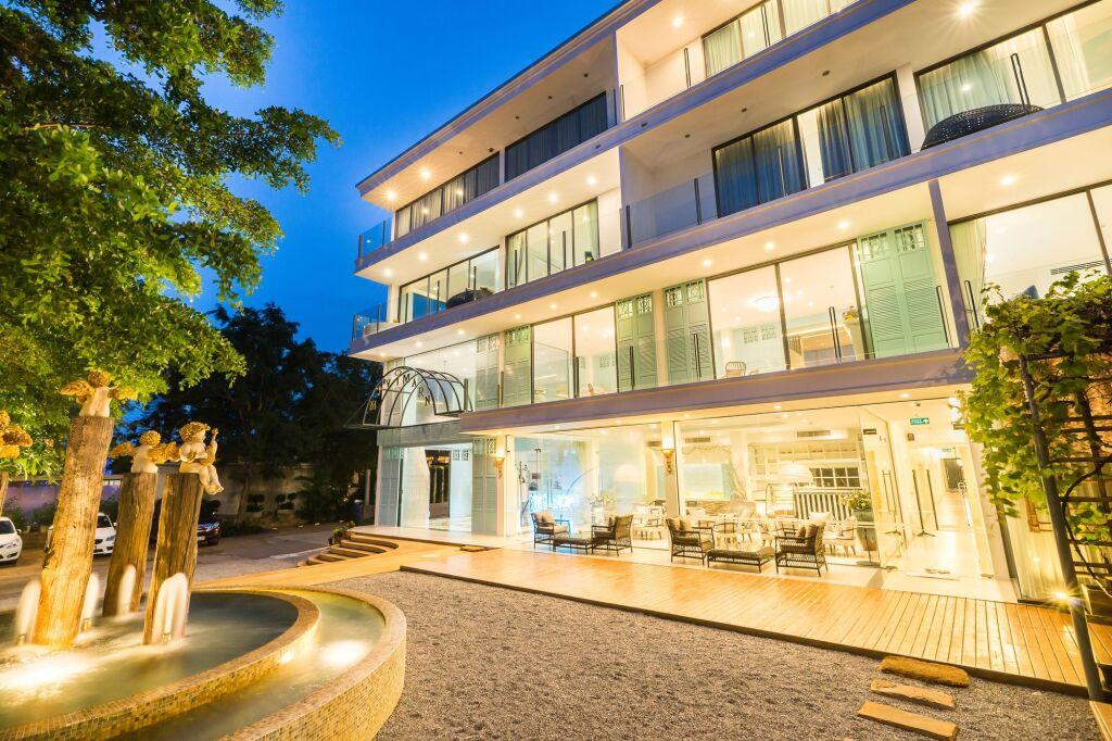 hotel image 9