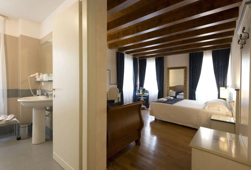 hotel image 17