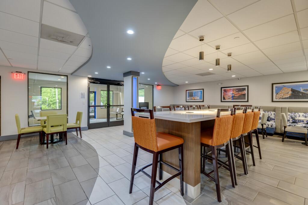hotel image 9
