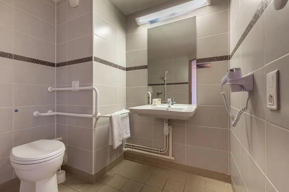 hotel image 9
