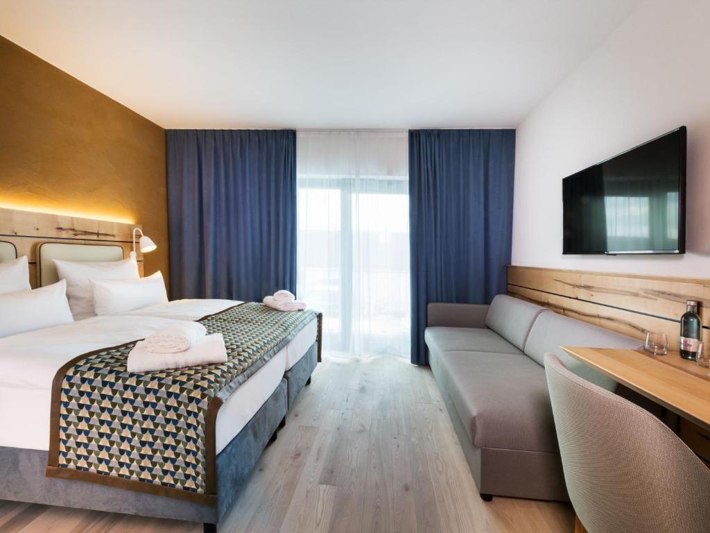hotel image 13