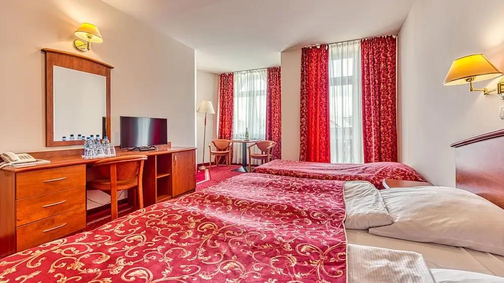 hotel