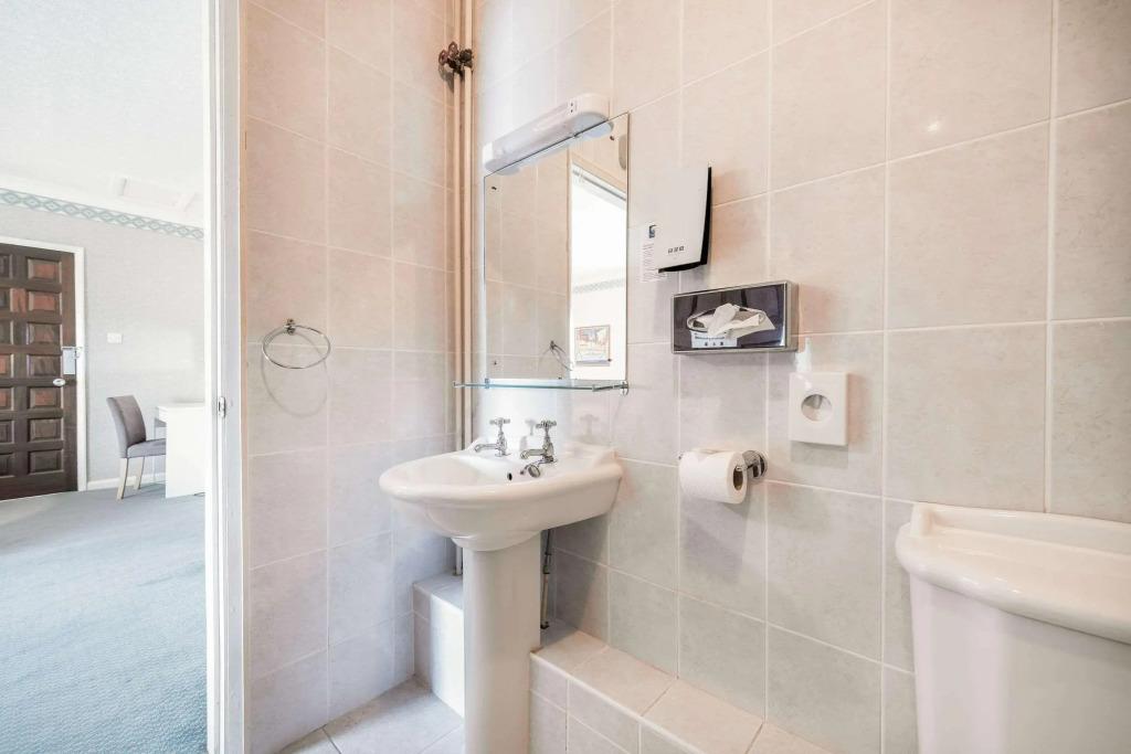 hotel image 10