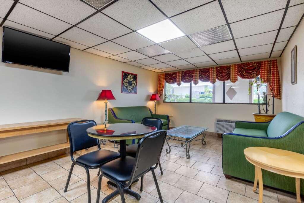 hotel image 8