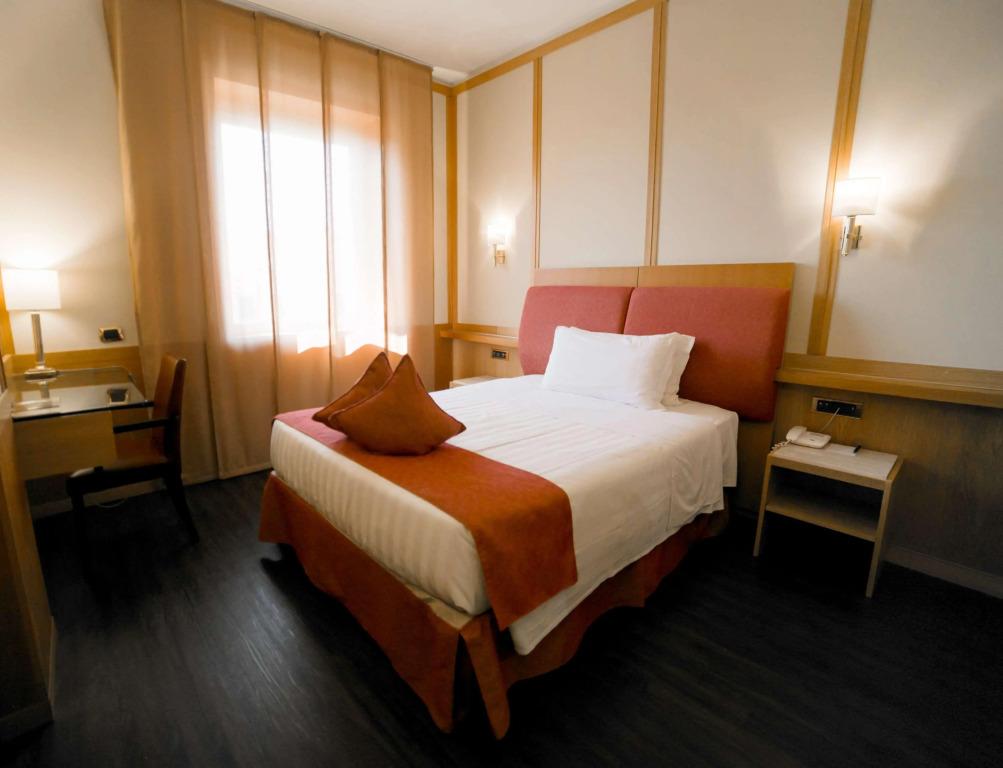 hotel image 12
