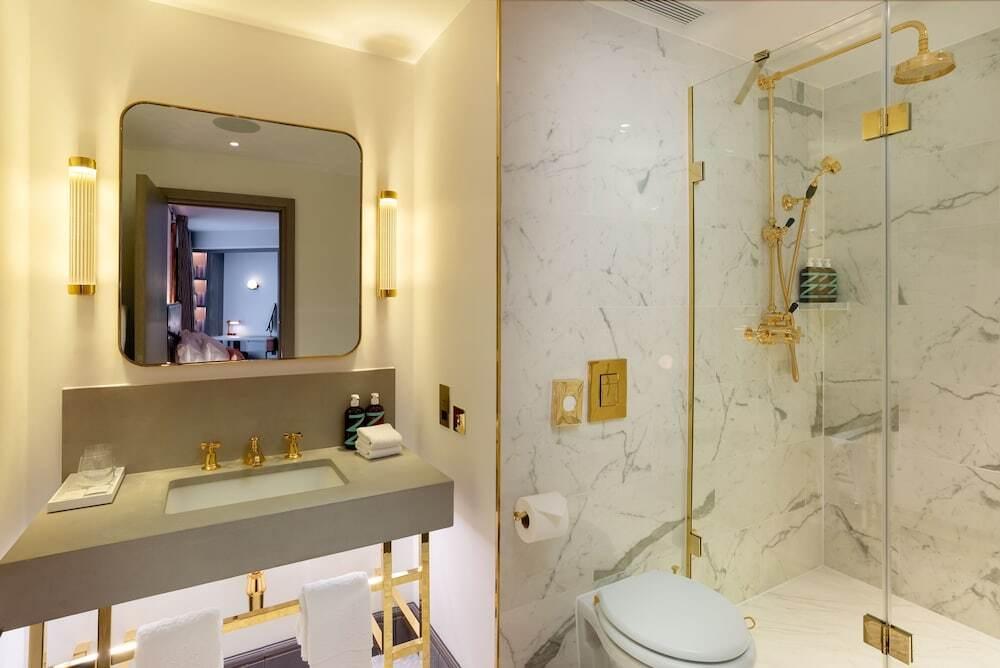 hotel image 11