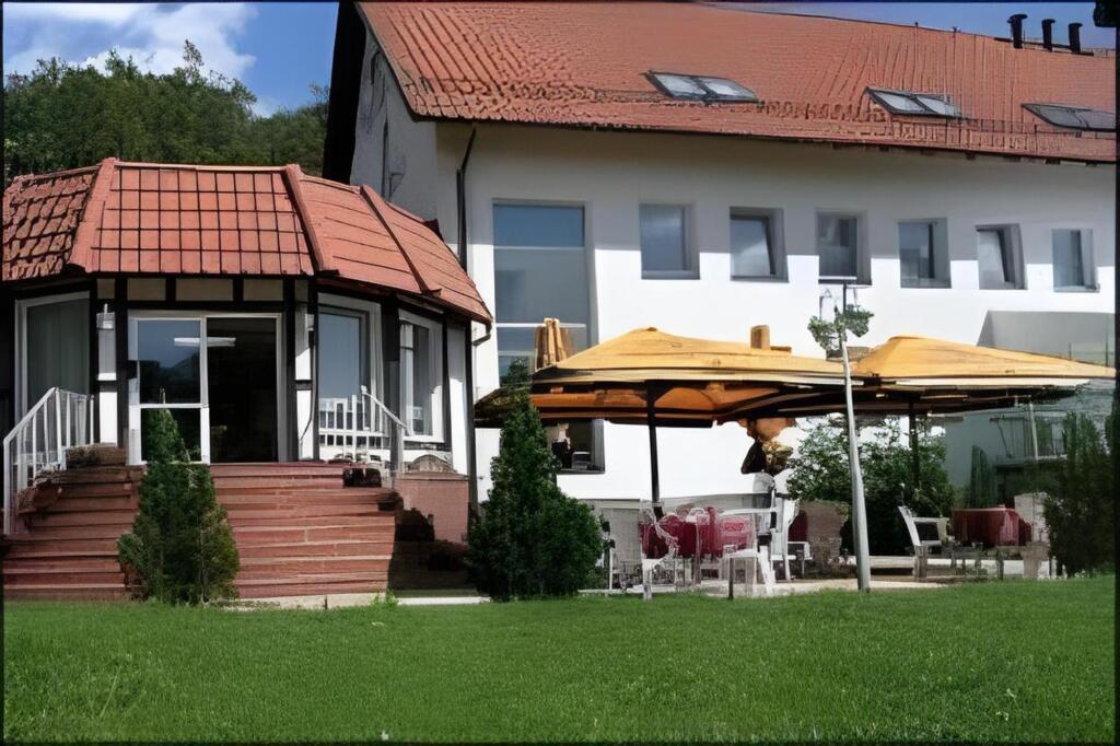 hotel image 16