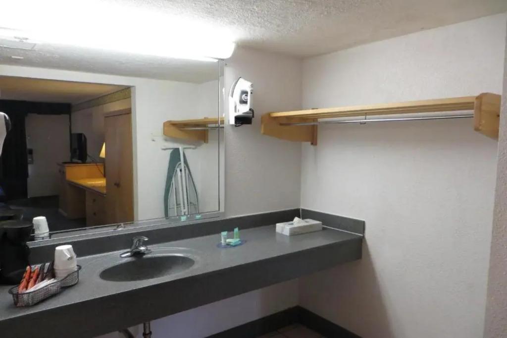 hotel image 12