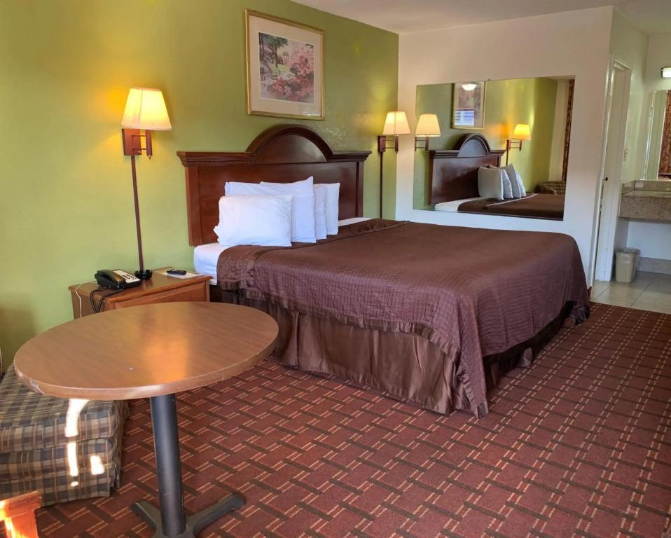 hotel image 10